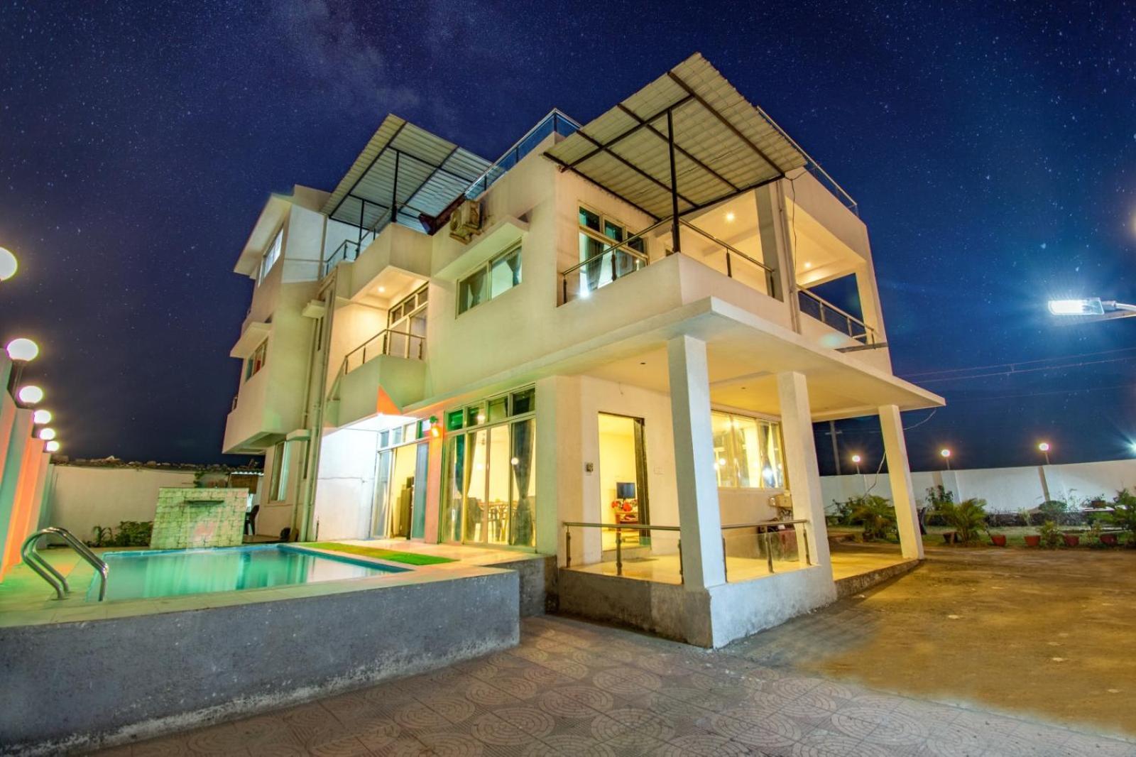 Empyrean Stay Ll 6Bhk Ll Royal Bramha Palace Ll Pvt Pool Ll Lonavala Exteriér fotografie